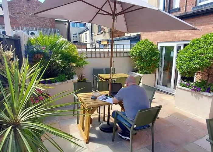 FairhavenAirport Hotel